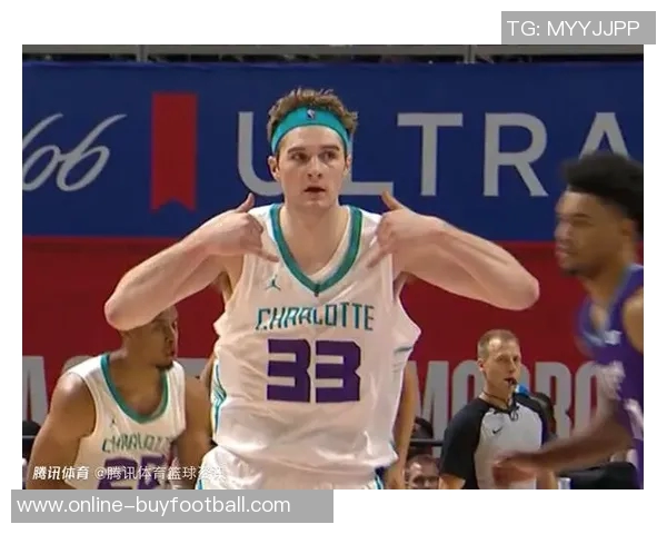 克尼佩尔下半场发力却三分失准11投5中仅得12分4篮板表现平平