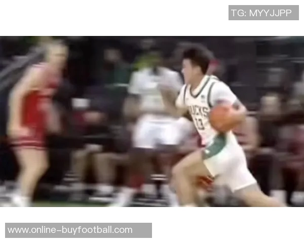 拉门斯赛场神勇表现连救险球最后时刻助攻队友绝平精彩瞬间