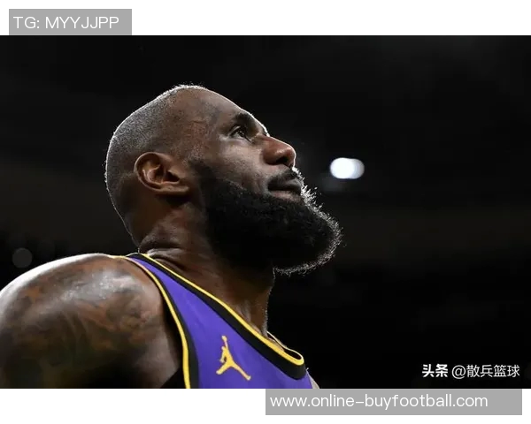 布克有望对湖人复出若未能如愿将争取勇士战役回归 布克有望对湖人复出若未能如愿将争取勇士战役回归