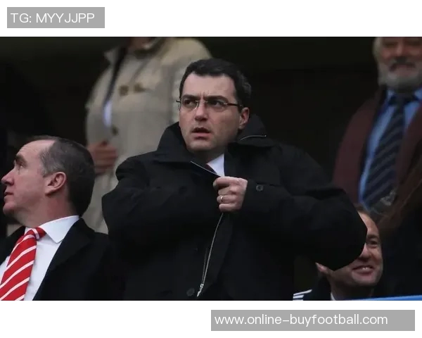 孔蒂回应点球争议强调大俱乐部应承担责任马洛塔不应亲自发表看法 孔蒂回应点球争议强调大俱乐部应承担责任马洛塔不应亲自发表看法