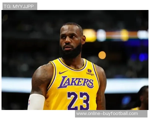 詹姆斯团队呼吁湖人谨慎安排出场时间他将缺席季前赛首战 詹姆斯团队呼吁湖人谨慎安排出场时间他将缺席季前赛首战