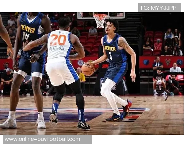 替补表现出色亨特泰森高效7投4中贡献14分3篮板1助攻1盖帽 替补表现出色亨特泰森高效7投4中贡献14分3篮板1助攻1盖帽