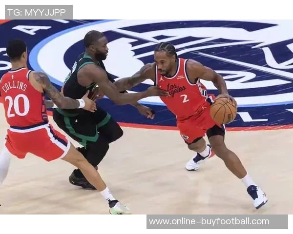 夸梅调侃艾顿表现出色赞其空接能力大幅提升曾被视为水货球员 夸梅调侃艾顿表现出色赞其空接能力大幅提升曾被视为水货球员