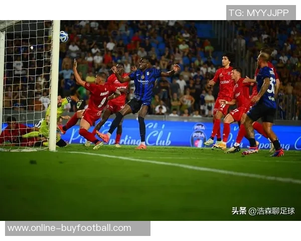 国米客战比萨海报震撼发布雷电交加下蓝黑军团剑指斜塔之城