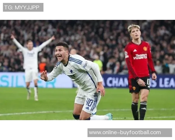 意媒透露科莫利计划冬窗引进图卢兹后卫克雷斯韦尔助力尤文图斯