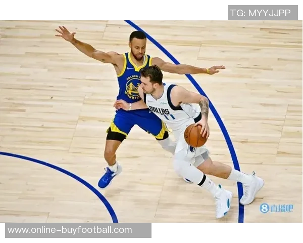 库里与安德玛决裂布朗称赞运动员掌控职业生涯的能力 库里与安德玛决裂布朗称赞运动员掌控职业生涯的能力