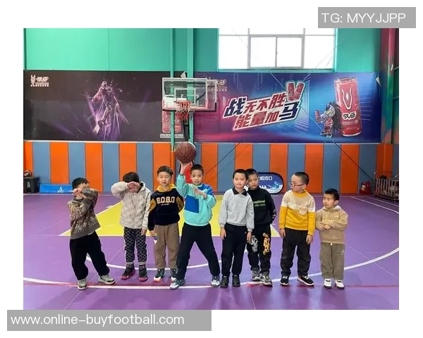 文班谈联盟形象:球员应坚守初心享受篮球带来的快乐与激情 文班谈联盟形象:球员应坚守初心享受篮球带来的快乐与激情